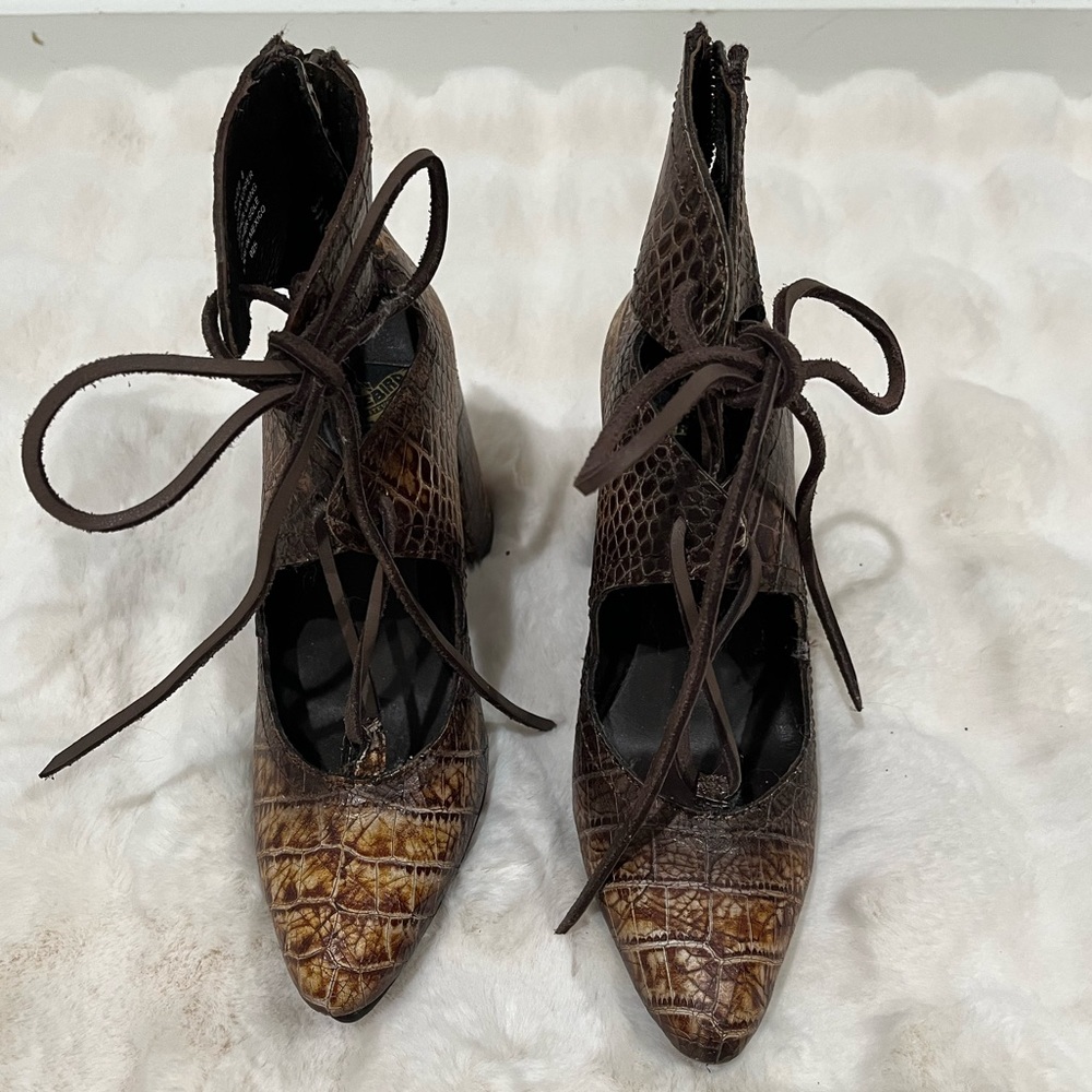 Free bird boots